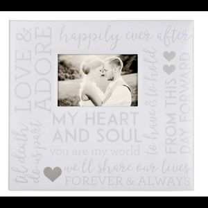 C.R. Gibson Happily Ever After Wedding Scapbook